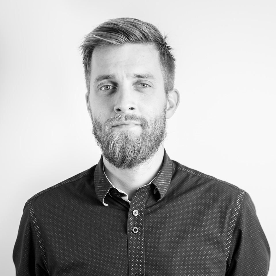 Lech Guzowski BiggerB Agencja